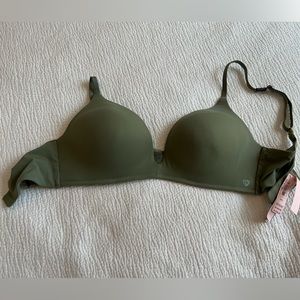 NWT Victorias Secret Bra